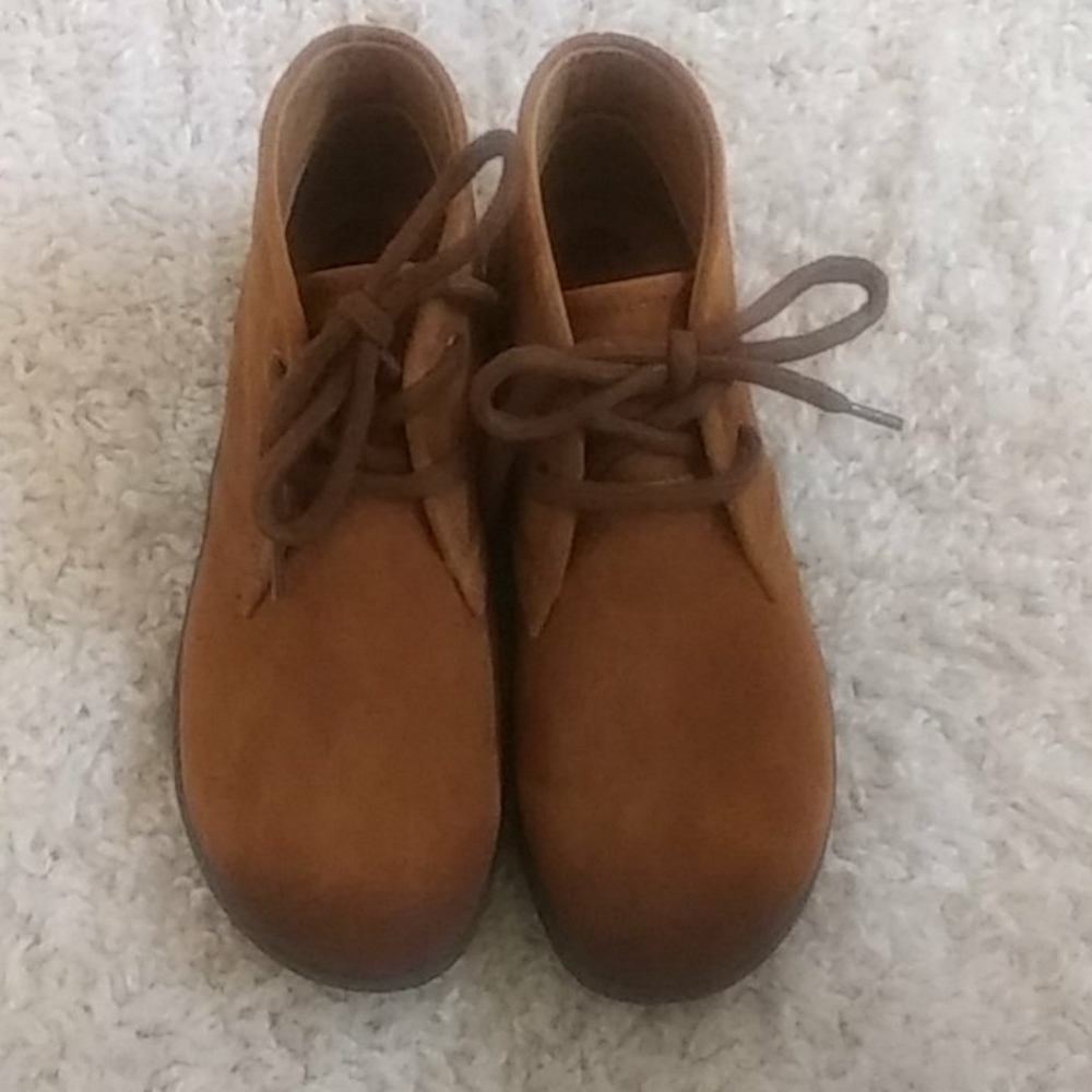 Born Chukka Boots